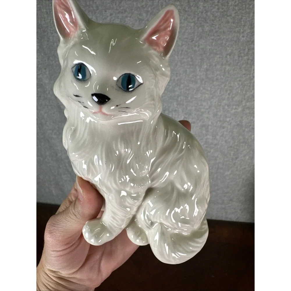 Vintage Small White Long Hair Cat Figurine‎ Porcelain